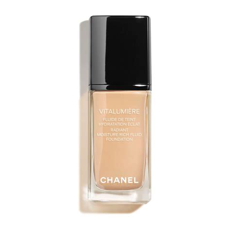 chanel foundation water or silicone based|chanel foundation 40 beige.